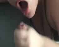 Bombshell HANDJOB FINISH Cumshot Bimbo At 3.04, Fat Cum Facial