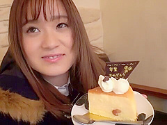 制服美女が卒業記念で甘く危険なラブホエッチに飲まれていく