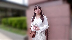 明るい笑顔と落ち着いた雰囲気が魅力！パチ屋で働きながら休日はゲーセンと映画を楽しむ