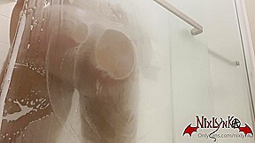 nixlynka sexy shower video
